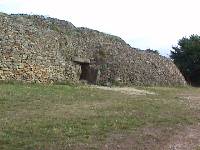 Entrance to Gavr'Inis dolmen